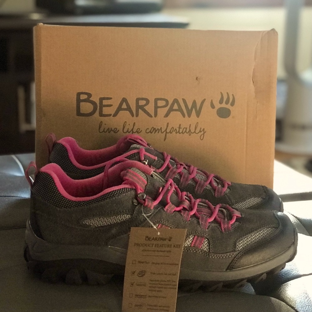 BEARPAW Ridgewood Low Hiker Trail Shoe 11W NWT!